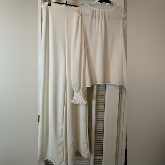 Lulu’s 2 Piece Bundle Set- Size Small - Picture 4 of 12